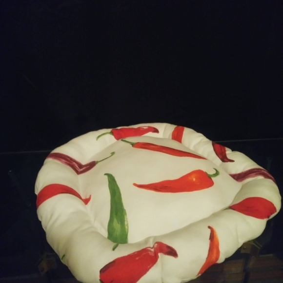 Comfort Cozy Pet Bed - Picture 2 of 3